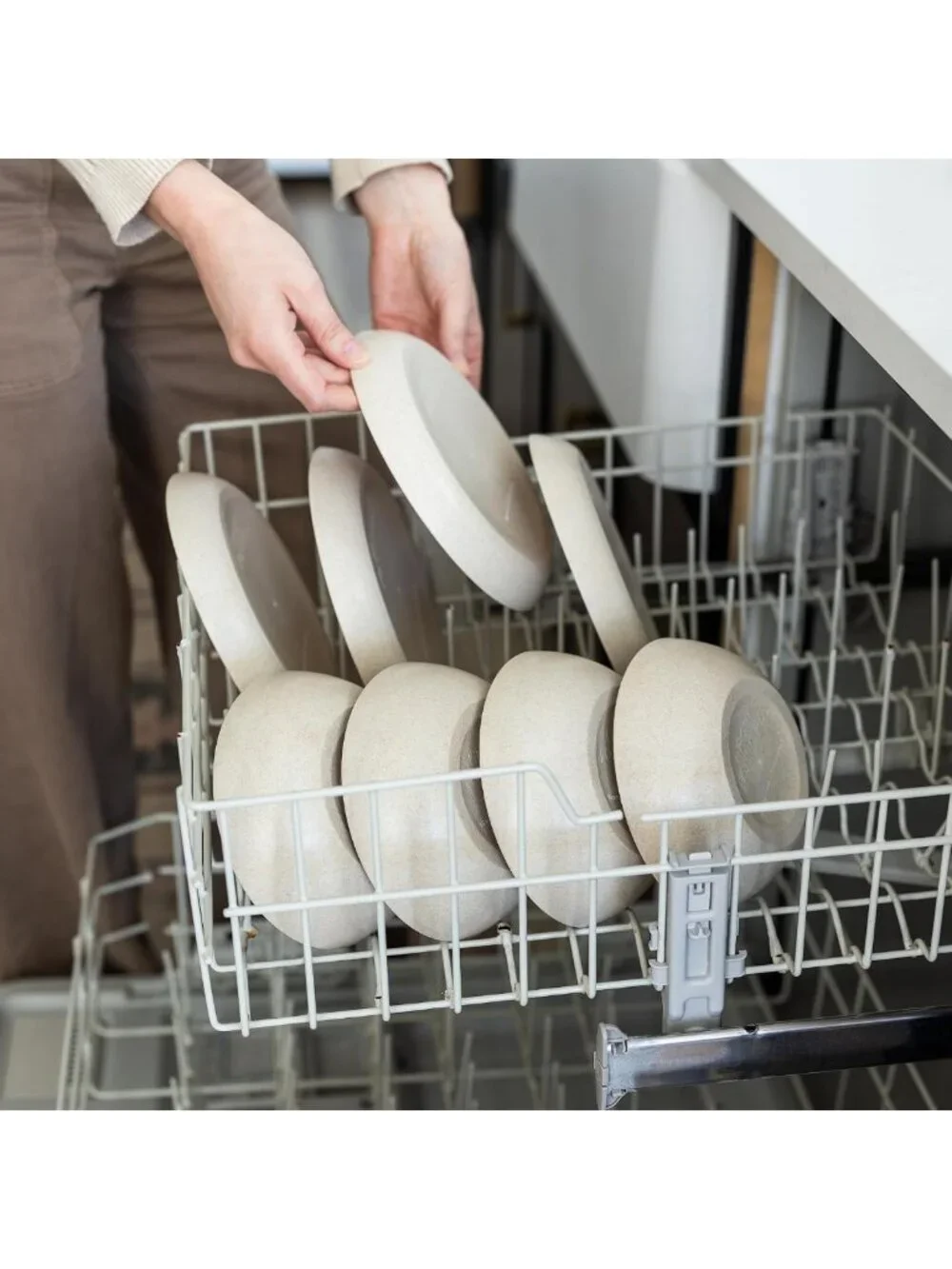 Eco-Friendly Kids Plates & Bowls Set - 8-Piece Unbreakable, Dishwasher Safe